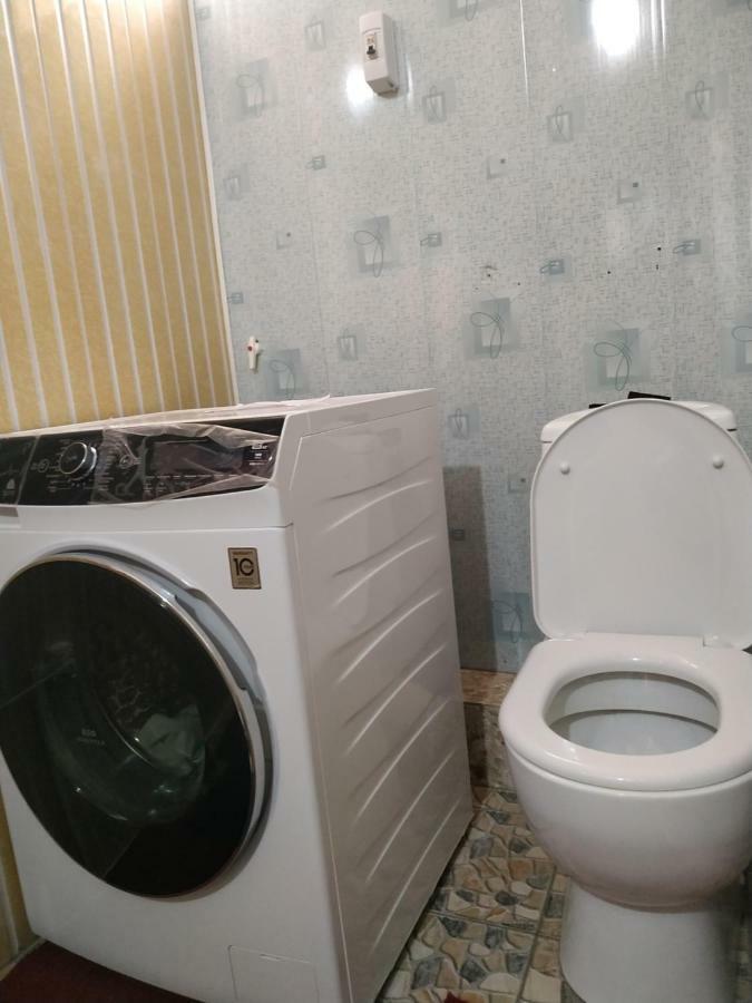 Family Guest House - Friends-J 누쿠스 외부 사진